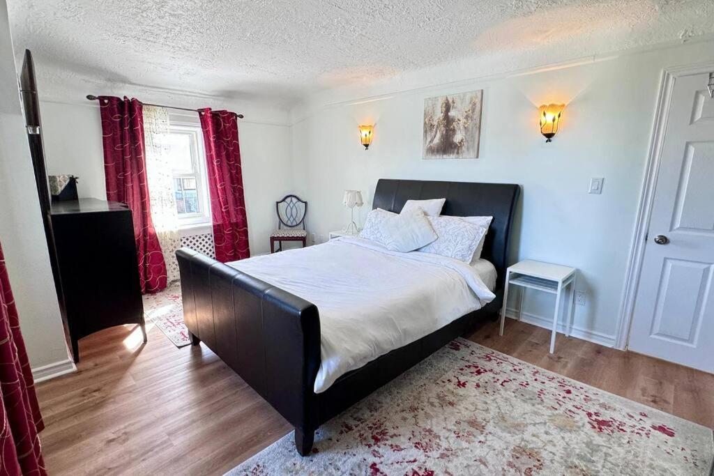 Near The Falls Two Bedroom - 5 Min Walk To Clifton Niagara Falls Zewnętrze zdjęcie